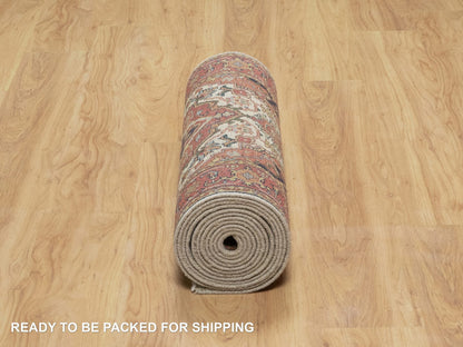 Ivory 2'6" x 16'1" Heriz Hand knotted Wool Rug - Sku: O090924