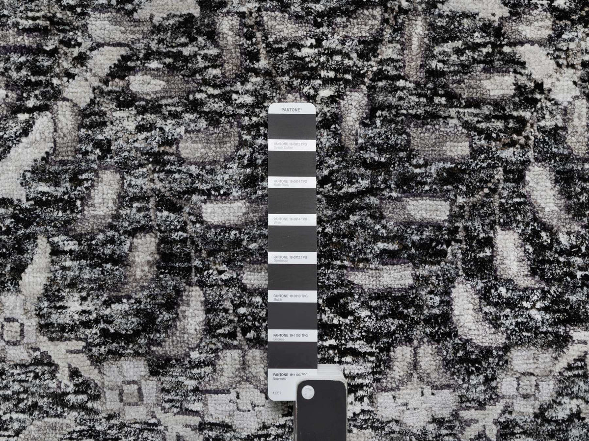 Transitional hand-knotted wool/silk rug in Brown, 11'8" x 14'11", SKU O090966
