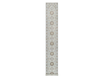Ivory 2'8" x 17'8" Fine Oriental Hand knotted Wool/Silk Rug - Sku: O090974