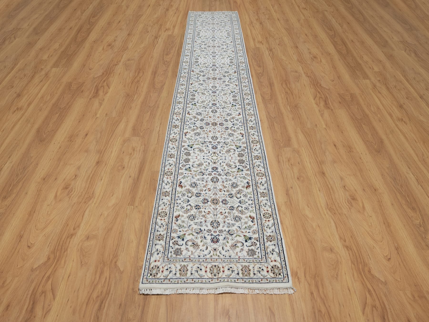 Ivory 2'9" x 14'1" Traditional Hand knotted Wool/Silk Rug - Sku: O091012