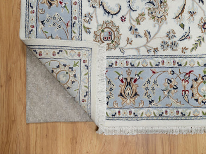 Ivory 5'7" x 9'0" Fine Oriental Hand knotted Wool/Silk Rug - Sku: O091017