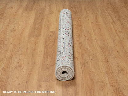 Ivory 5'6" x 5'9" Fine Oriental Hand knotted Wool/Silk Rug - Sku: O091021