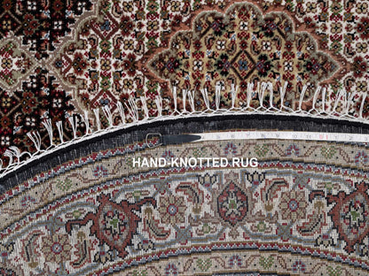 Tabriz Traditional hand-knotted wool rug in Black, 6'0" x 6'0", SKU O091043