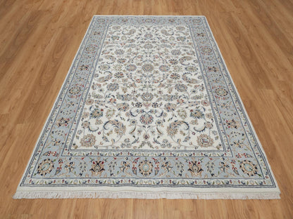 Ivory 6'0" x 9'0" Fine Oriental Hand knotted Wool/Silk Rug - Sku: O091049