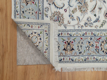 Ivory 6'0" x 9'0" Fine Oriental Hand knotted Wool/Silk Rug - Sku: O091049