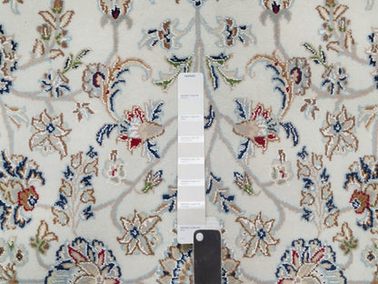 Ivory 6'0" x 9'0" Fine Oriental Hand knotted Wool/Silk Rug - Sku: O091049