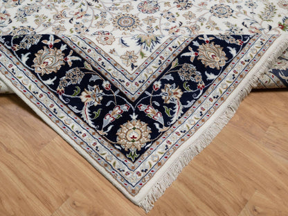 Ivory 7'8" x 7'9" Fine Oriental Hand knotted Wool/Silk Rug - Sku: O091058