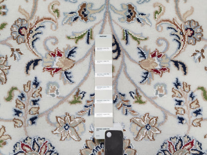Ivory 7'8" x 7'9" Fine Oriental Hand knotted Wool/Silk Rug - Sku: O091058