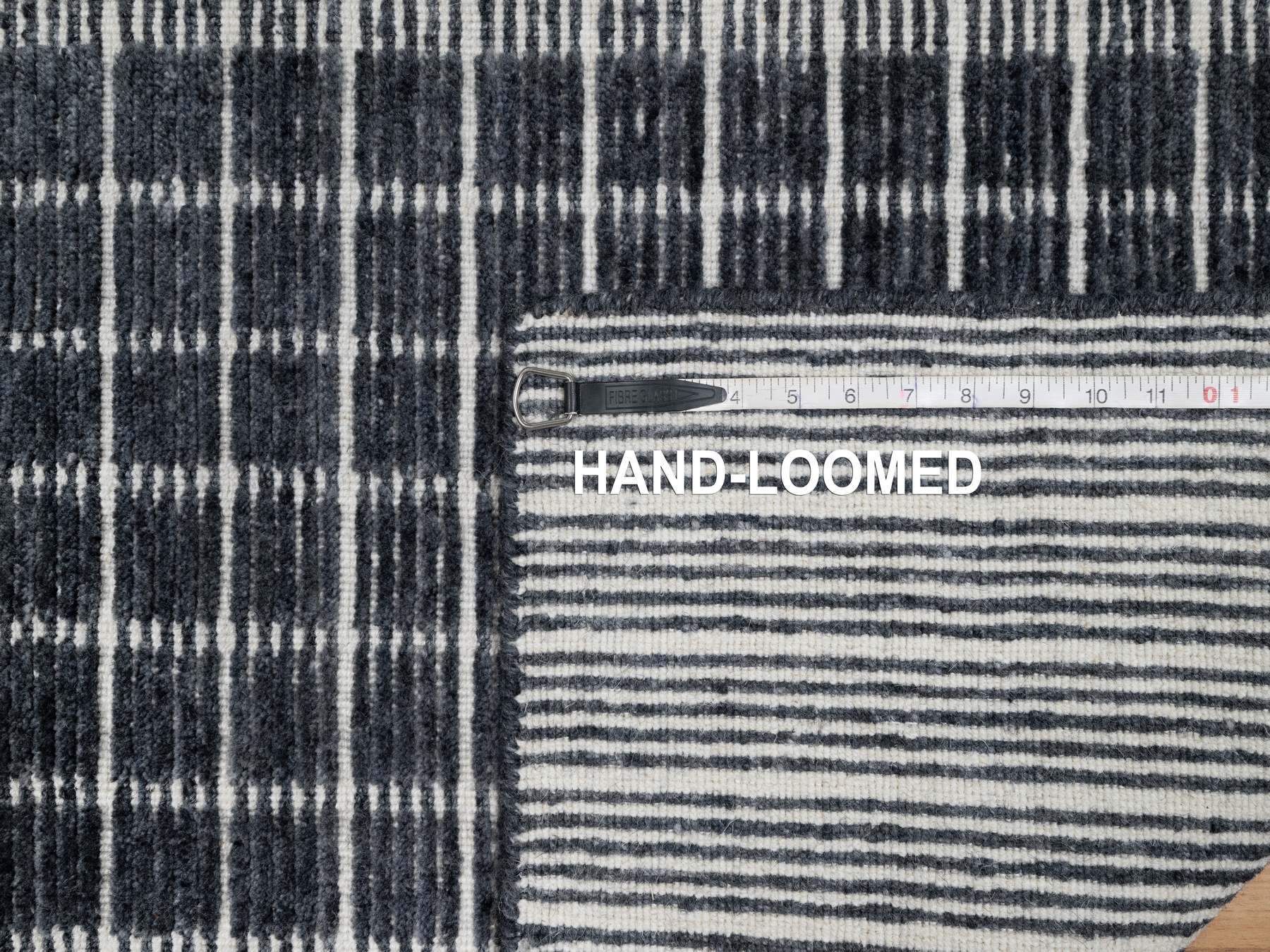 Modern / Contemporary hand-knotted wool rug in Black, 2'3" x 3'1", SKU O091065