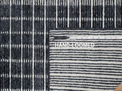 Modern / Contemporary hand-knotted wool rug in Black, 2'3" x 3'1", SKU O091065