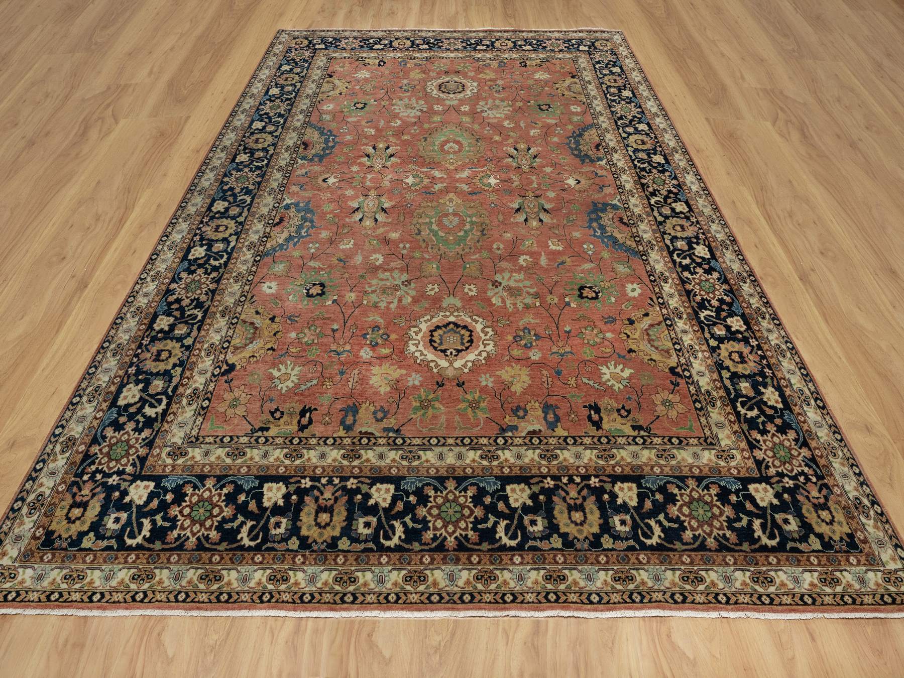 Heriz Traditional hand-knotted wool rug in Red, 9'0" x 12'2", SKU O091102