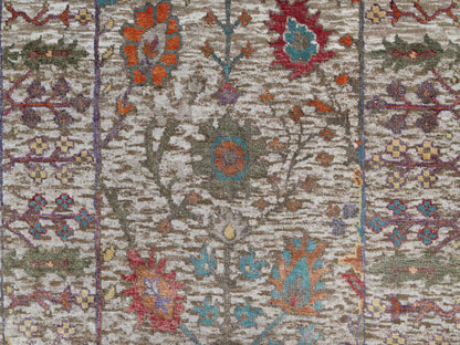 Ivory 2'8" x 16'2" Transitional Hand knotted Wool/Silk Rug - Sku: O091176