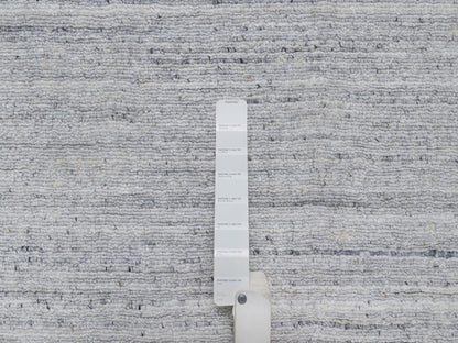 Ivory 2'6" x 10'0" Modern and Contemporary Handloom Wool Rug - Sku: O091180