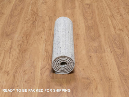 Ivory 2'6" x 6'0" Modern and Contemporary Handloom Wool Rug - Sku: O091185