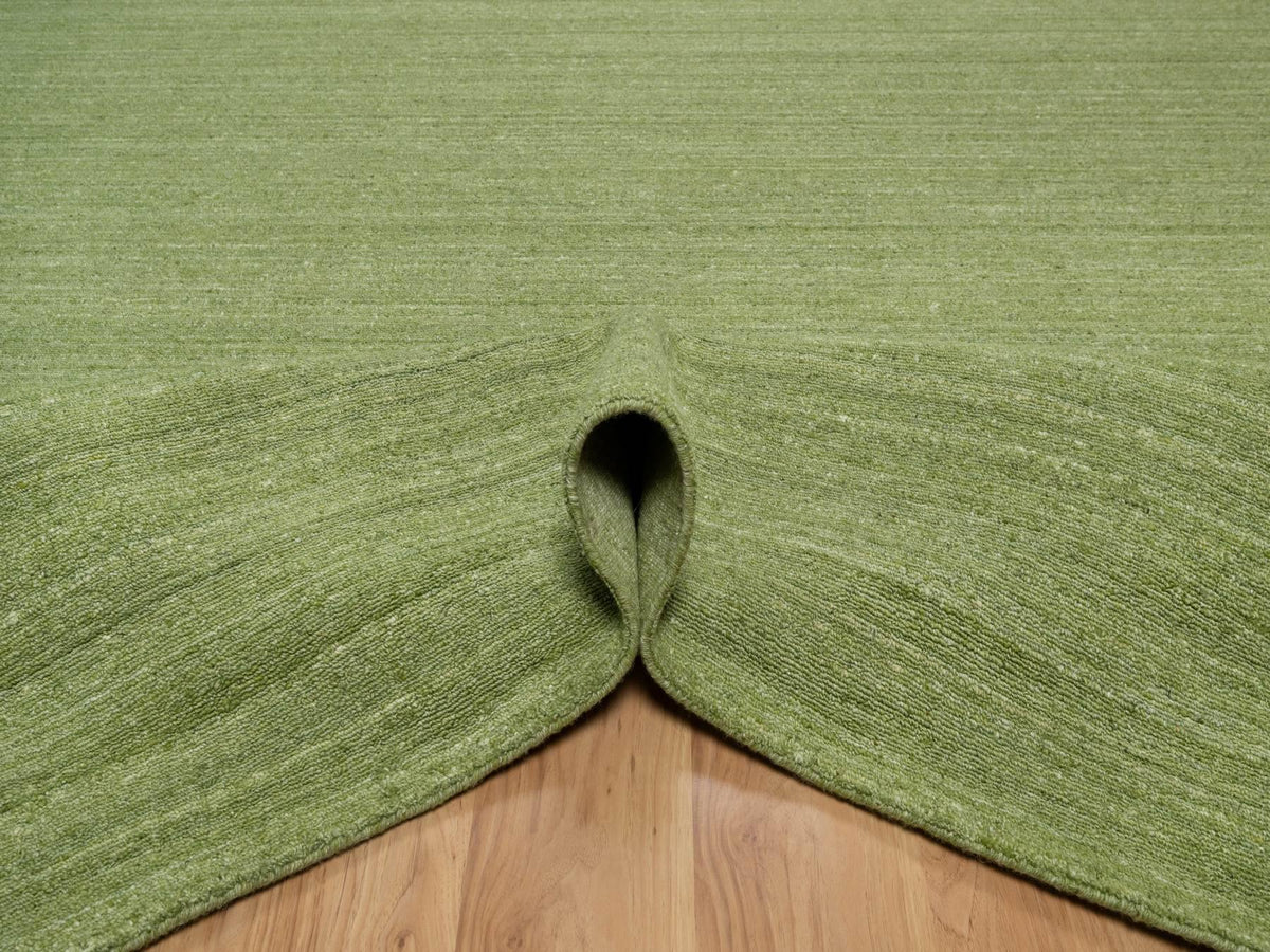 Modern / Contemporary hand-knotted wool rug in Green, 9'1" x 12'0", SKU O091189
