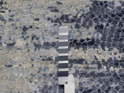 Grey 2'7" x 7'11" Modern / Contemporary Hand knotted Wool/Silk Rug - Sku: O091209