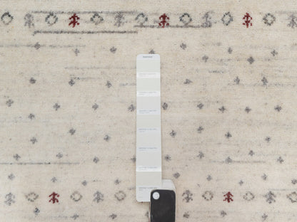 Ivory 5'0" x 7'11" Modern and Contemporary Hand knotted Wool Rug - Sku: O091248