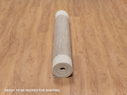 Ivory 5'0" x 7'11" Modern and Contemporary Hand knotted Wool Rug - Sku: O091248