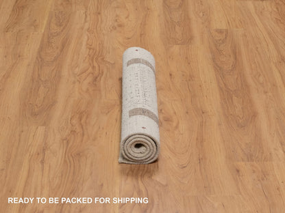 Ivory 2'7" x 3'11" Modern and Contemporary Hand knotted Wool Rug - Sku: O091261