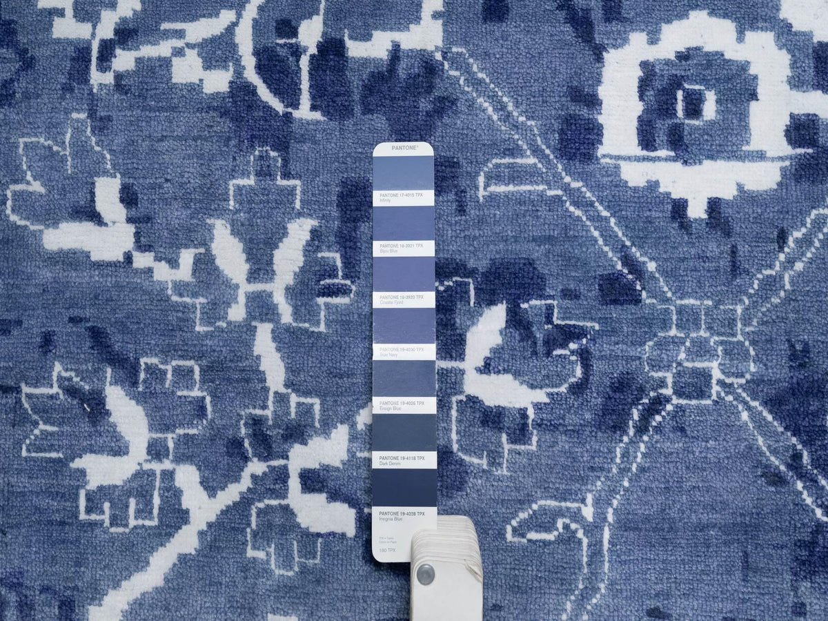 Tabriz Transitional hand-knotted wool/silk rug in Blue, 11'9" x 15'0", SKU O091265