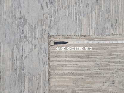 Grey 3'0" x 5'3" Modern / Contemporary Hand knotted Wool Rug - Sku: O091269