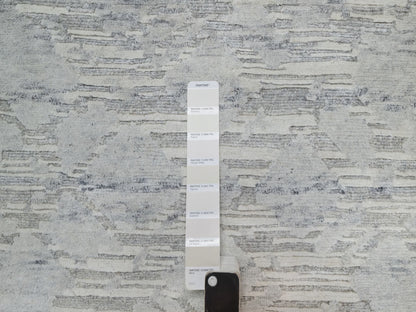 Grey 2'0" x 2'11" Modern / Contemporary Hand knotted Wool Rug - Sku: O091275