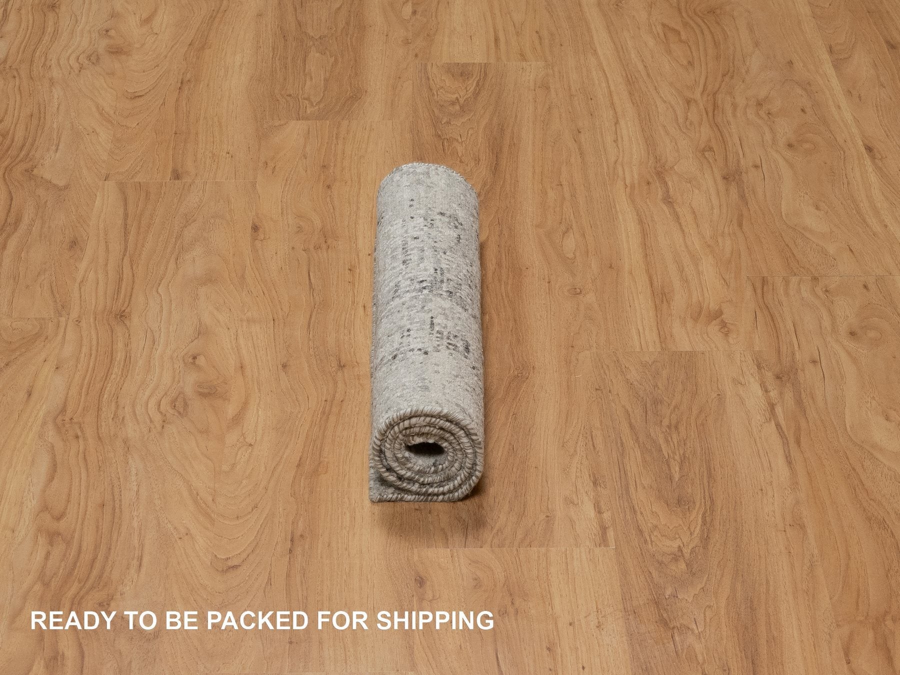 Modern / Contemporary hand-knotted wool rug in Gray, 2'0" x 3'0", SKU O091278