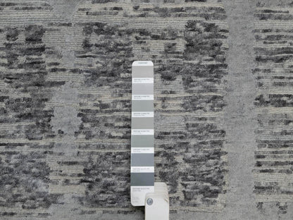 Grey 8'1" x 9'11" Modern / Contemporary Hand knotted Wool Rug - Sku: O091283