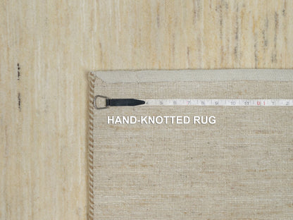 Gabbeh Modern / Contemporary hand-knotted wool rug in Ivory, 4'9" x 6'4" — SKU O091294 (view 8)
