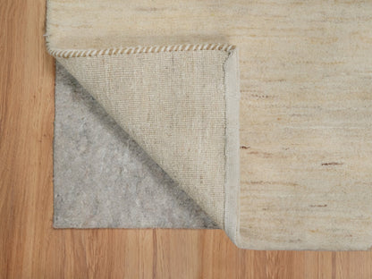 Gabbeh Modern / Contemporary hand-knotted wool rug in Ivory, 2' x 3' — SKU O091295 (view 3)