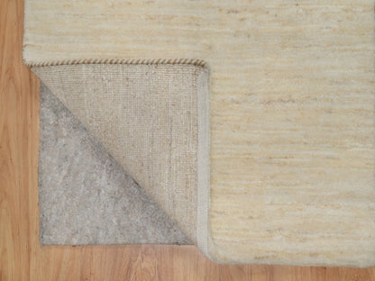 Gabbeh Modern / Contemporary hand-knotted wool rug in Ivory, 2'4" x 4'6" — SKU O091300 (view 3)