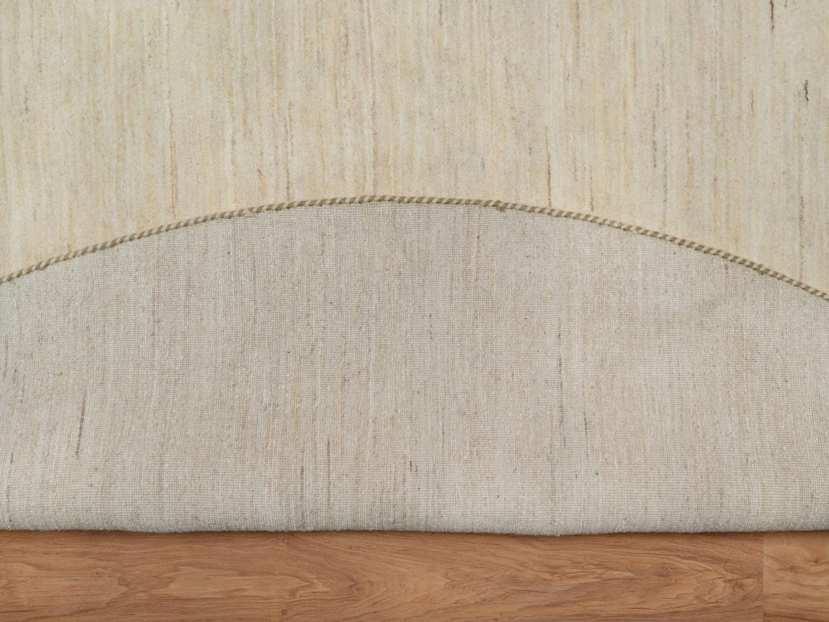 Gabbeh Modern / Contemporary hand-knotted wool rug in Ivory, 9'10" x 9'10" — SKU O091307 (view 4)