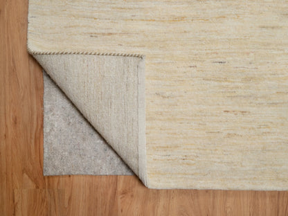 Gabbeh Modern / Contemporary hand-knotted wool runner in Ivory, 8'1" x 15'10" — SKU O091309 (view 4)