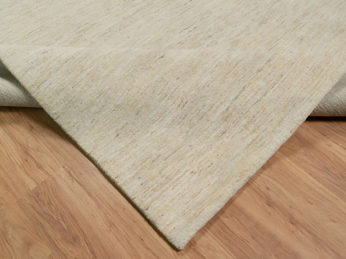 Gabbeh Modern / Contemporary hand-knotted wool runner in Ivory, 8'1" x 15'10" — SKU O091309 (view 6)