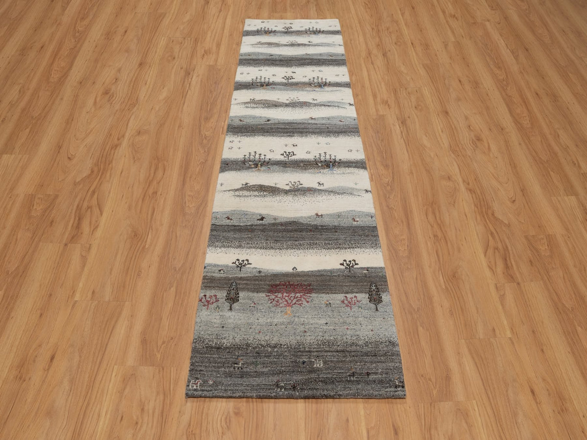 Gabbeh Modern / Contemporary hand-knotted wool runner in Ivory, 2'6" x 9'10" — SKU O091317 (view 2)
