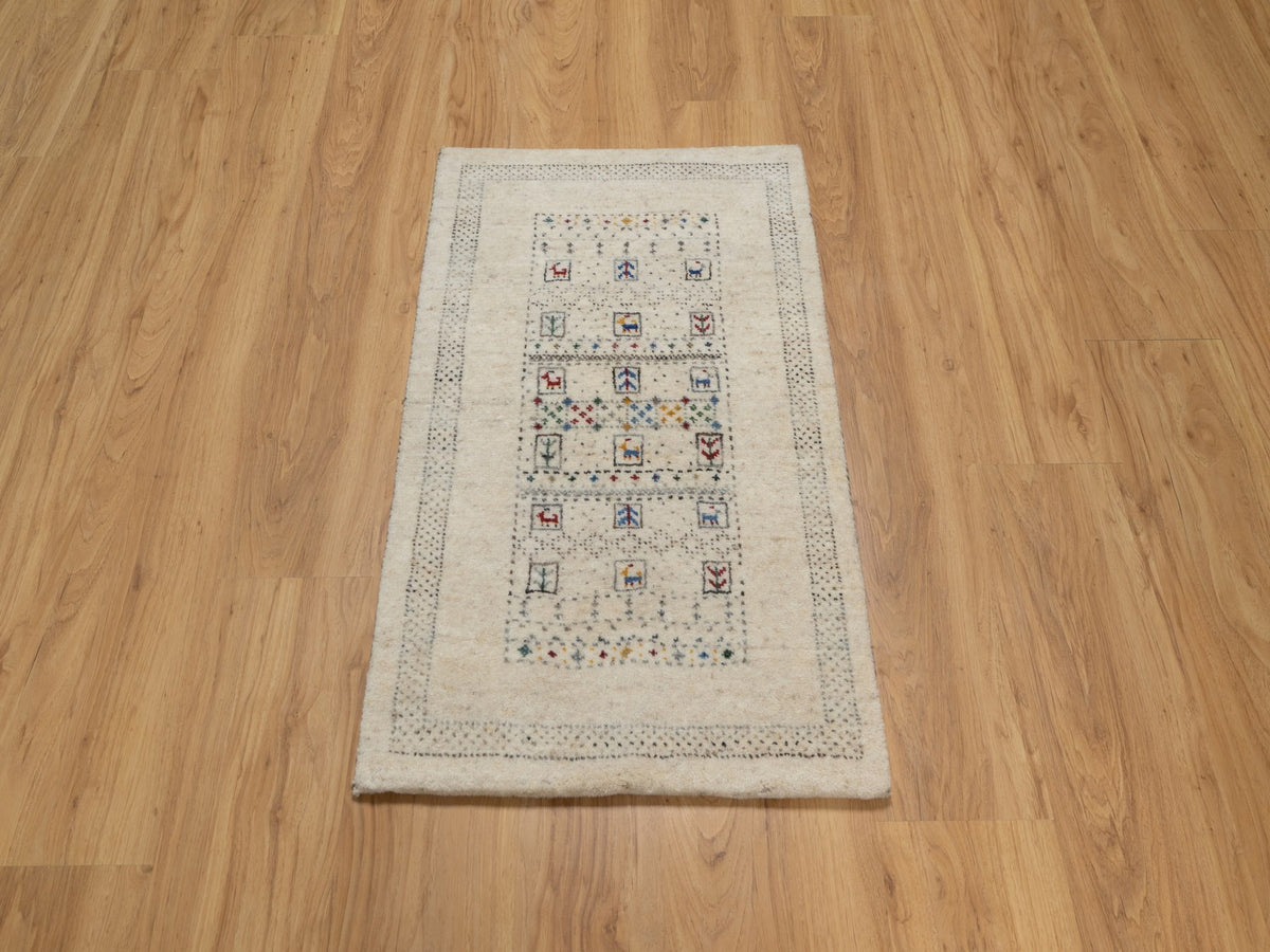 Gabbeh Modern / Contemporary hand-knotted wool rug in Ivory, 2' x 3'1" — SKU O091321 (view 2)