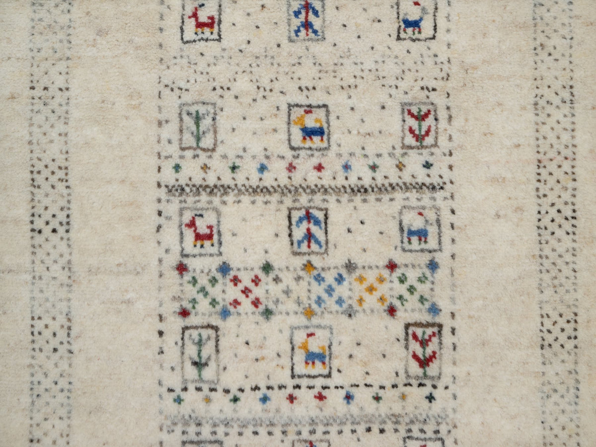 Gabbeh Modern / Contemporary hand-knotted wool rug in Ivory, 2' x 3'1" — SKU O091321 (view 5)
