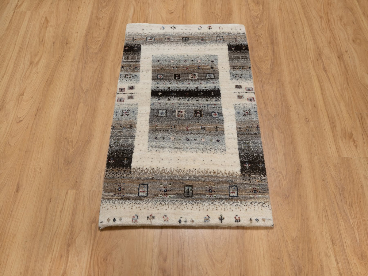 Gabbeh Modern / Contemporary hand-knotted wool rug in Ivory, 1'11" x 2'11" — SKU O091325 (view 2)