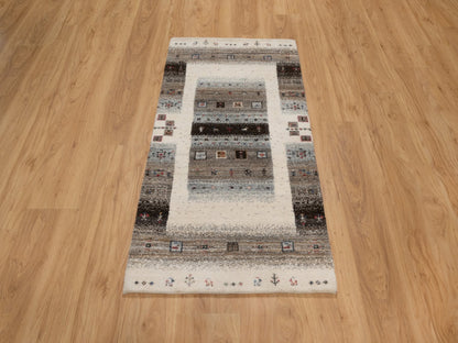 Ivory 2'3" x 4'6" Modern and Contemporary Hand knotted Wool Rug - Sku: O091330