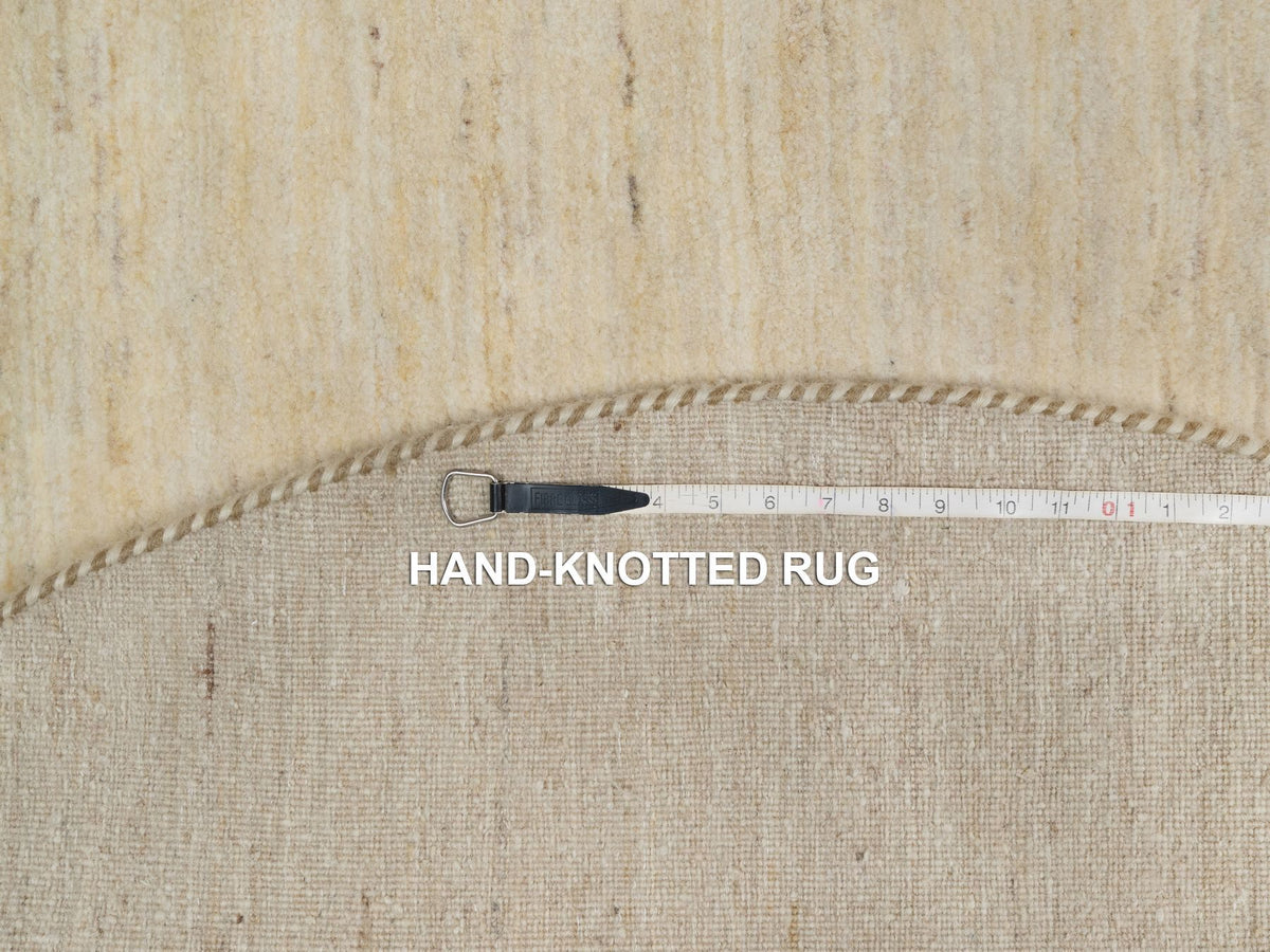 Gabbeh Modern / Contemporary hand-knotted wool rug in Ivory, 4'11" x 4'11" — SKU O091336 (view 8)
