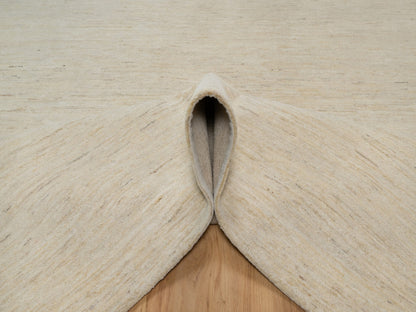 Gabbeh Modern / Contemporary hand-knotted wool rug in Ivory, 7'9" x 9'8" — SKU O091341 (view 5)