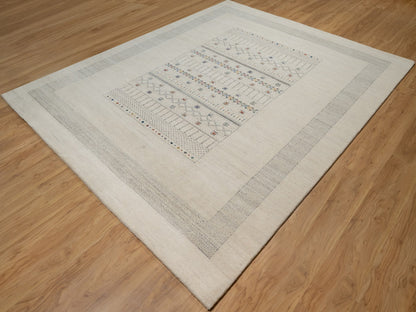 Gabbeh Modern / Contemporary hand-knotted wool rug in Ivory, 8'1" x 10' — SKU O091342 (view 3)