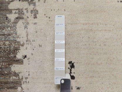 Gabbeh Modern / Contemporary hand-knotted wool rug in Ivory, 8'2" x 10' — SKU O091344 (view 7)