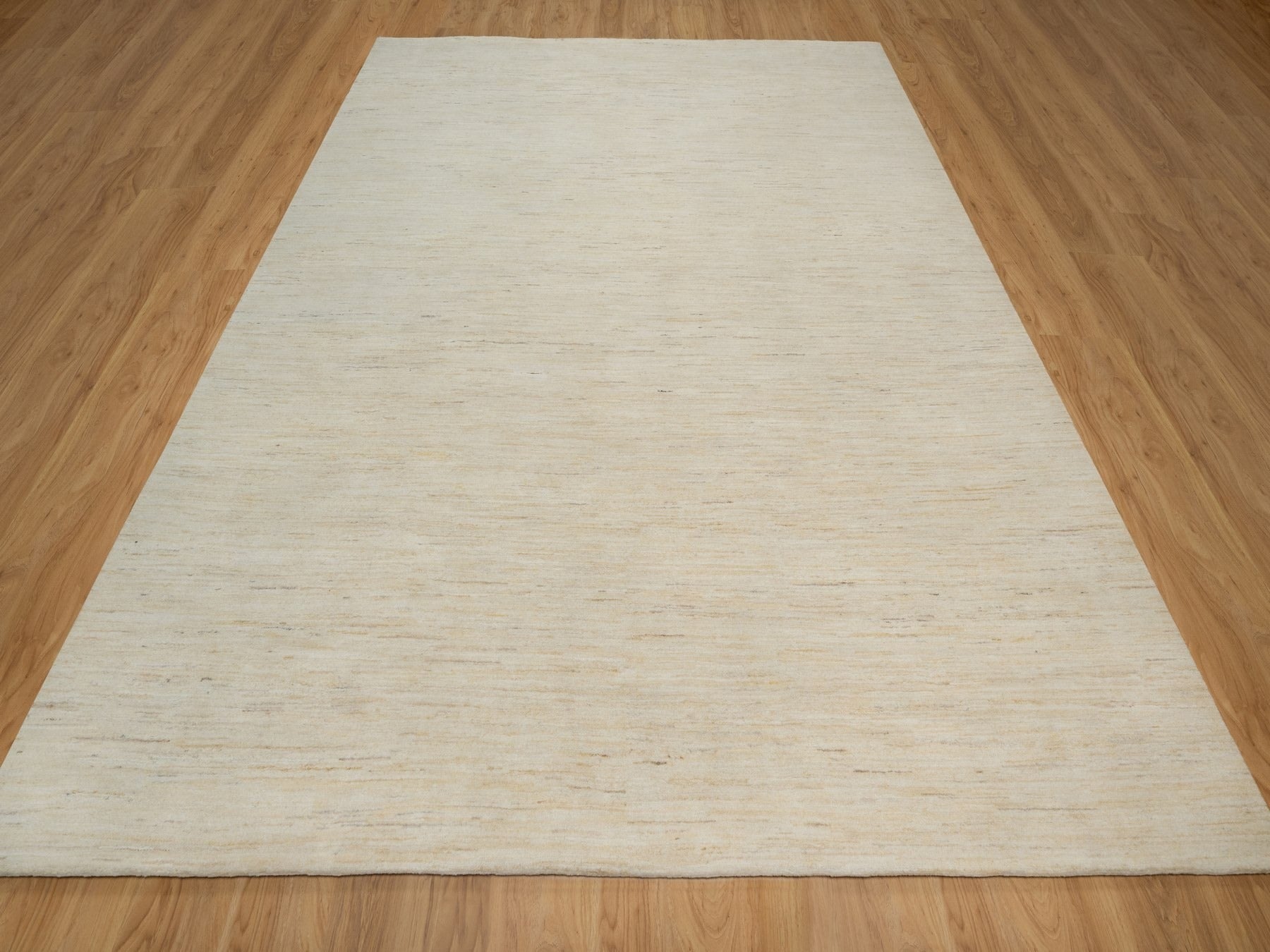 Gabbeh Modern / Contemporary hand-knotted wool rug in Ivory, 8'10" x 11'8" — SKU O091347 (view 2)