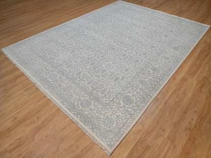 Fine Oriental hand-knotted wool/silk rug in Ivory, 8'11" x 12'1" — SKU O091353 (view 3)