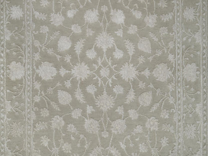 Grey 3'1" x 5'0" Traditional Hand knotted Wool/Silk Rug - Sku: O091354