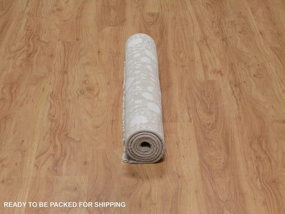 Fine Oriental hand-knotted wool/silk rug in Gray, 3'1" x 5' — SKU O091354 (view 6)