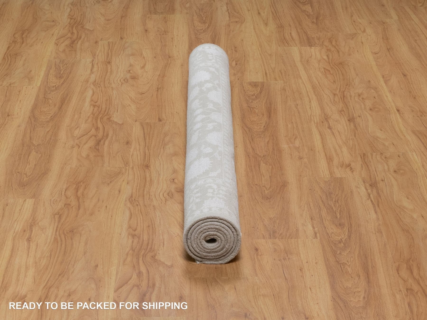 Fine Oriental hand-knotted wool/silk rug in Gray, 4'9" x 6'10" — SKU O091356 (view 6)