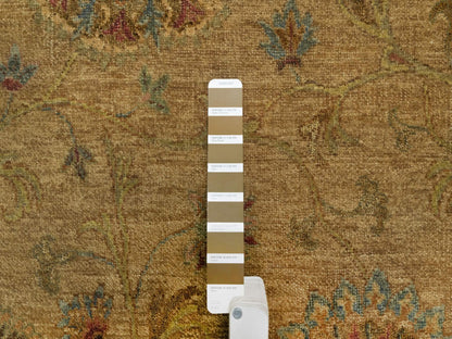 Brown 5'5" x 5'10" Modern / Contemporary Hand knotted Wool Rug - Sku: O091361