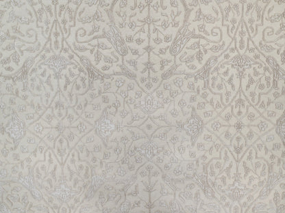 Fine Oriental hand-knotted wool/silk rug in Ivory, 9'1" x 12'1" — SKU O091365 (view 8)